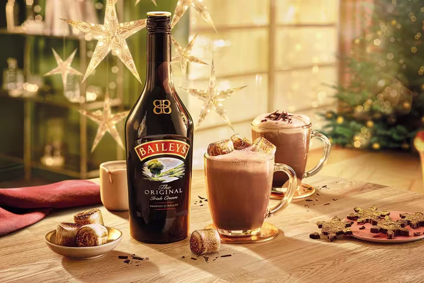 Ideas para una fiesta de Navidad con magia festiva hero image