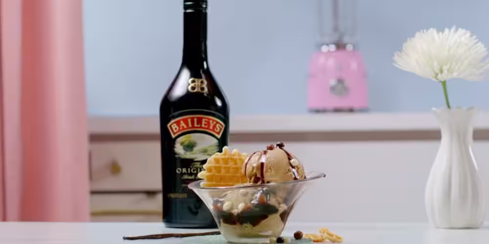 GELATO AL CAFFÈ CON BAILEYS