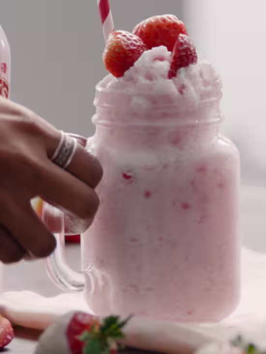 Baileys Strawberries & Cream Colada